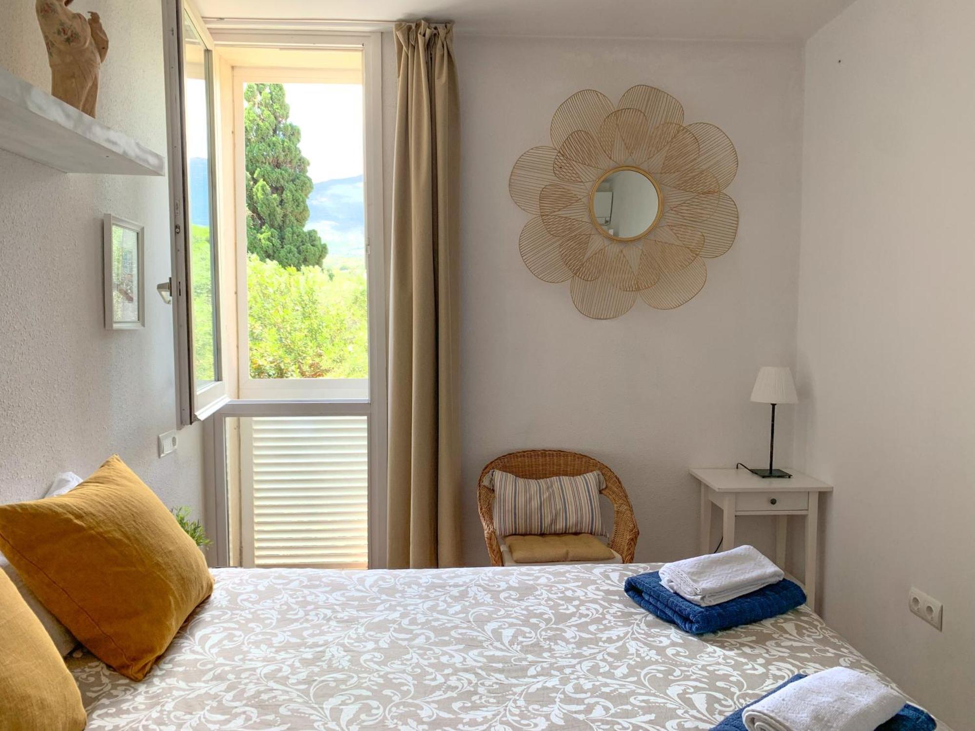 Habitacion Centrica Con Aire Acondicionado Bano Privado Nevera Cadaqués Eksteriør bilde
