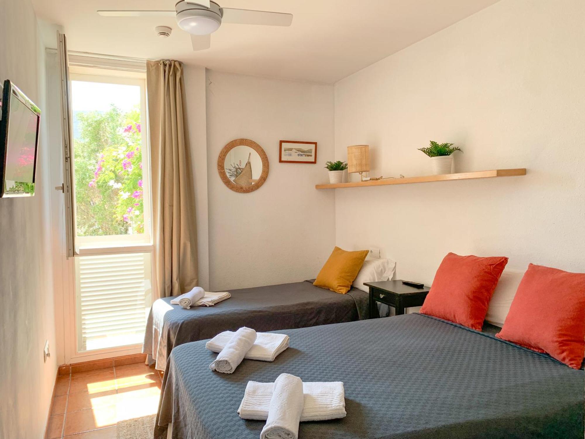 Habitacion Centrica Con Aire Acondicionado Bano Privado Nevera Cadaqués Eksteriør bilde